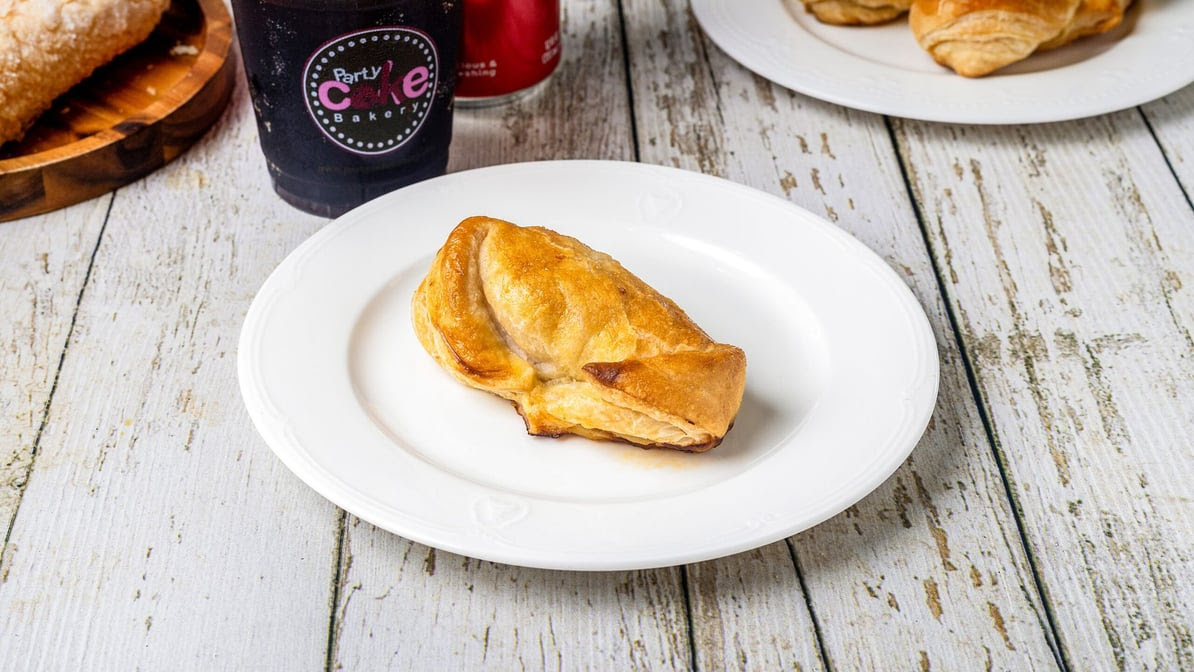 Party Cake Bakery by null