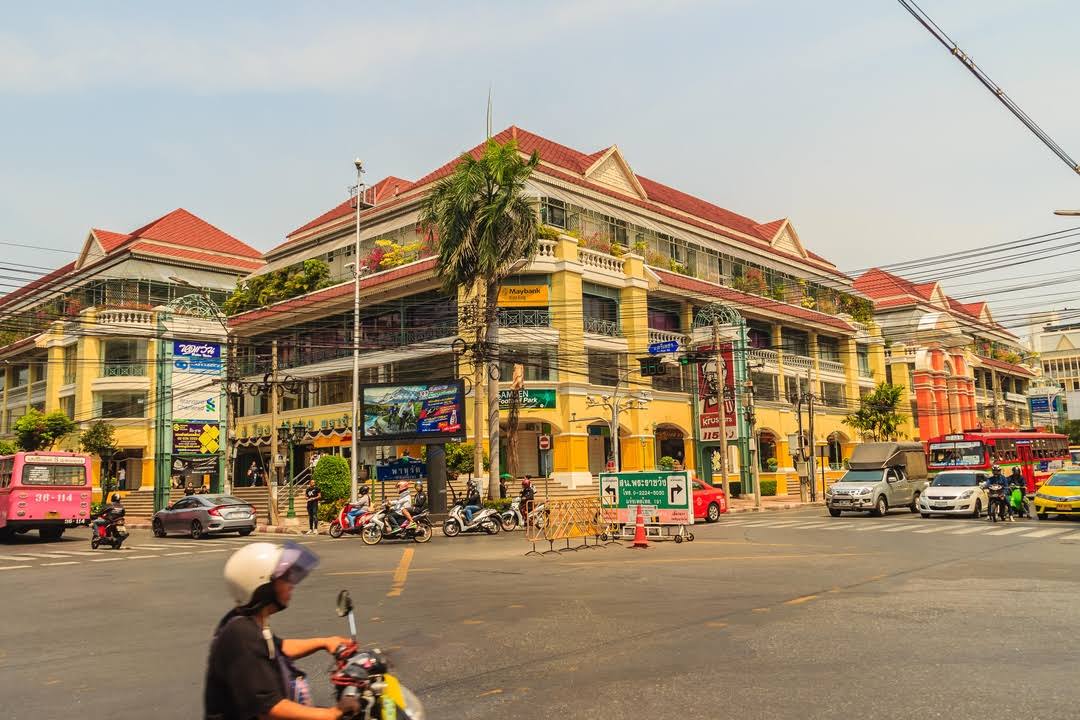 Rattanakosin Island image