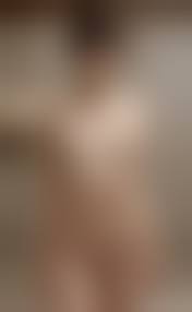 超ワレメヌード無修正|おっぱい丸出しでパイパンの無毛マンコを見せつける姿に超興奮するエロ画像 - おっぱいの楽園♪