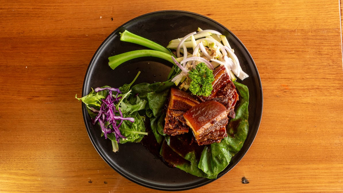 Vanidol's Asian Cuisine by null