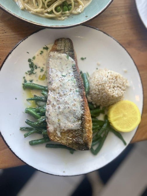 Porta Via Beverly Hills by null