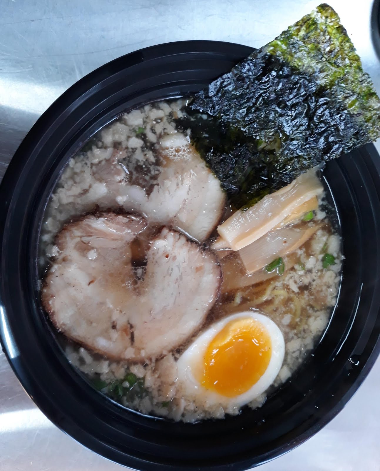 midnite ramen by null