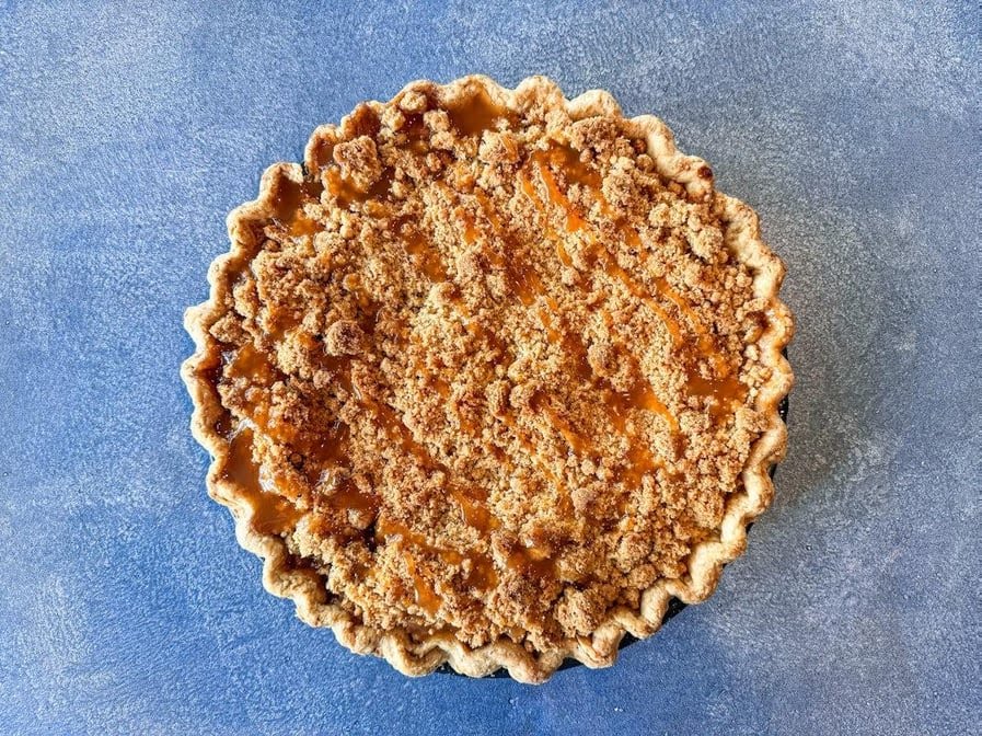 Proud Pie by null