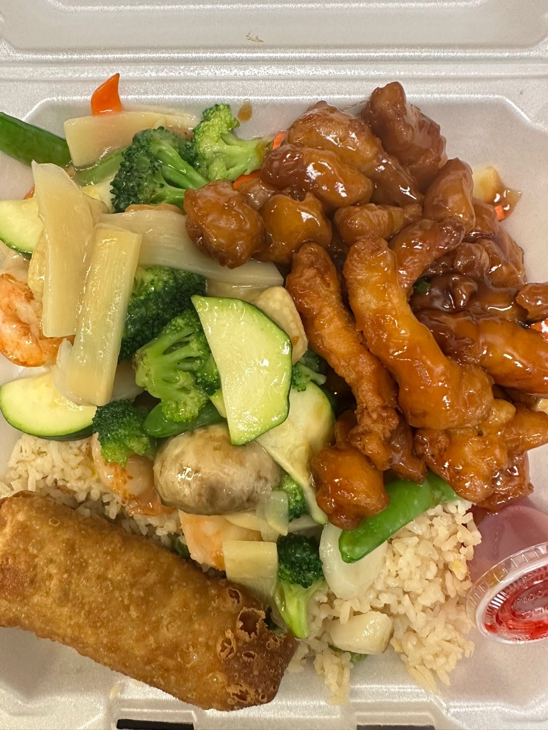 Golden Gate Restaurant by null