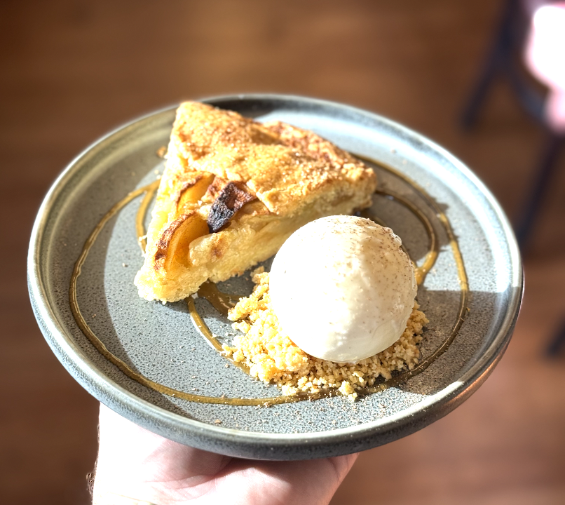 The Liberty Tavern by null