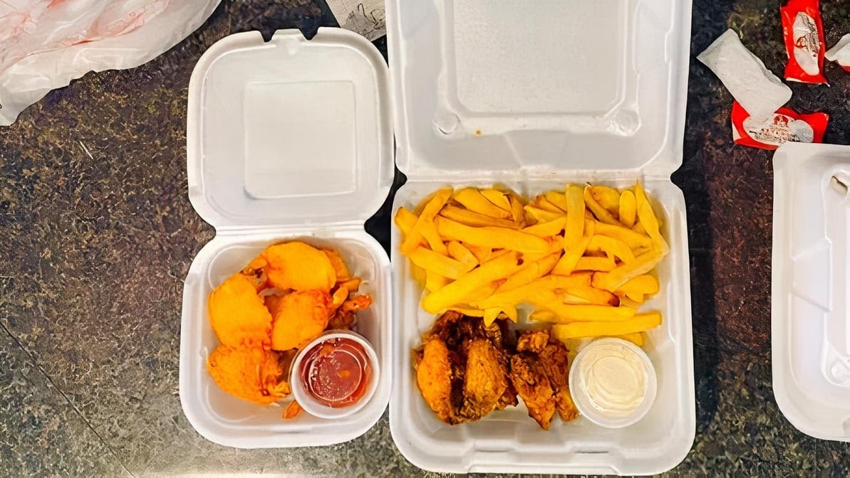 IN-N-OUT WINGS by null