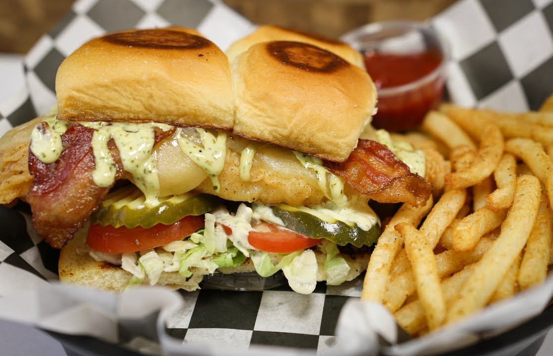 Unbranded Tavern & Kitchen by null