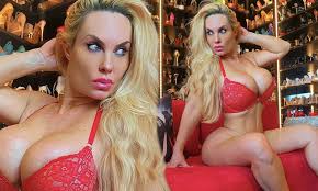 Nicole austin coco in fishnets jpg x Coco austin