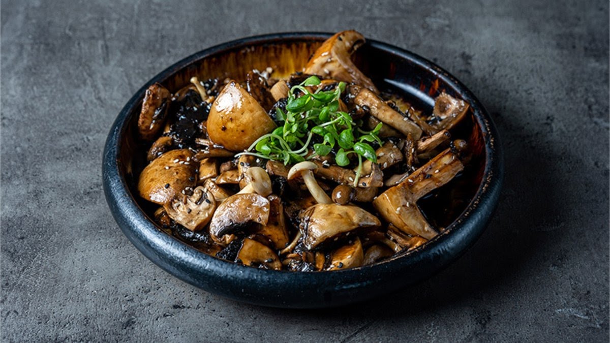 Frame chef & Sushi Bar by null