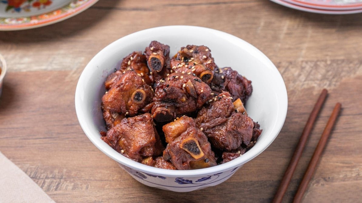 The Dumpling Lady by null