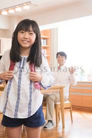 小学生女児 パンチラ|2年生・修学旅行の集合写真を紹介します（神奈川校） | 日々輝学園高等学校