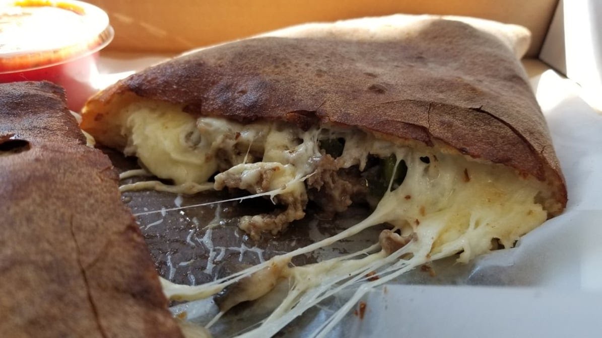 Jonuzi's Pizza by null