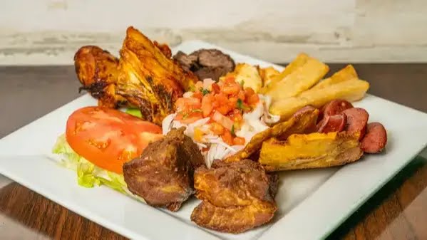 Rinconcito Latino Mixto by null