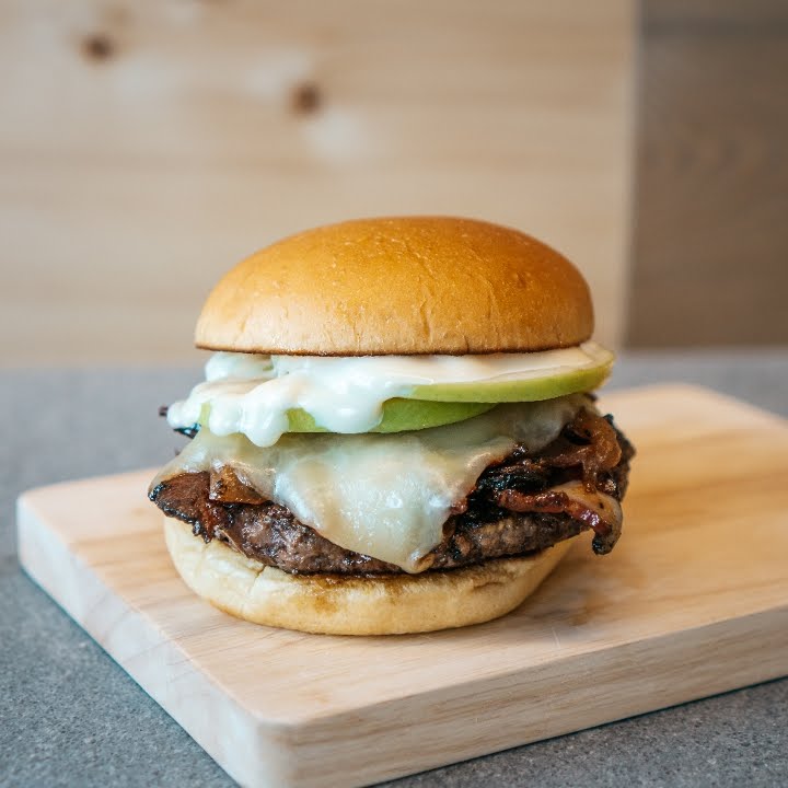 Mainely Burgers by null