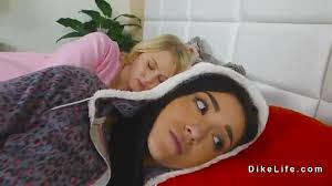 Kelly kline and penny flame hot lesbian bedroom sex jpg x Lesbians in bed