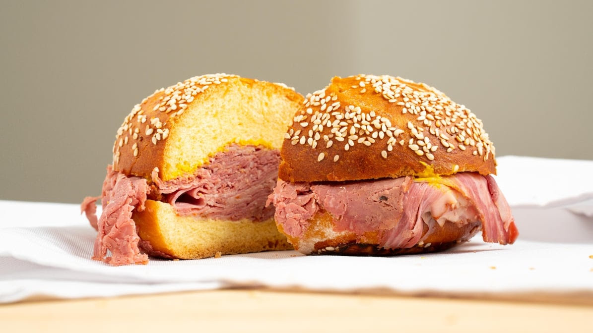 Dizz's Bagel & Deli by null