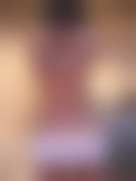 ブラジャー後ろ姿盗撮|ブラジャー時々乳首がポロリな上着脱ぎかけエロ画像 - 性癖エロ画像 センギリ