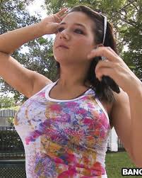 Amateur girl suck and swallow outdoor jpg x Outdoor swallow amateur
