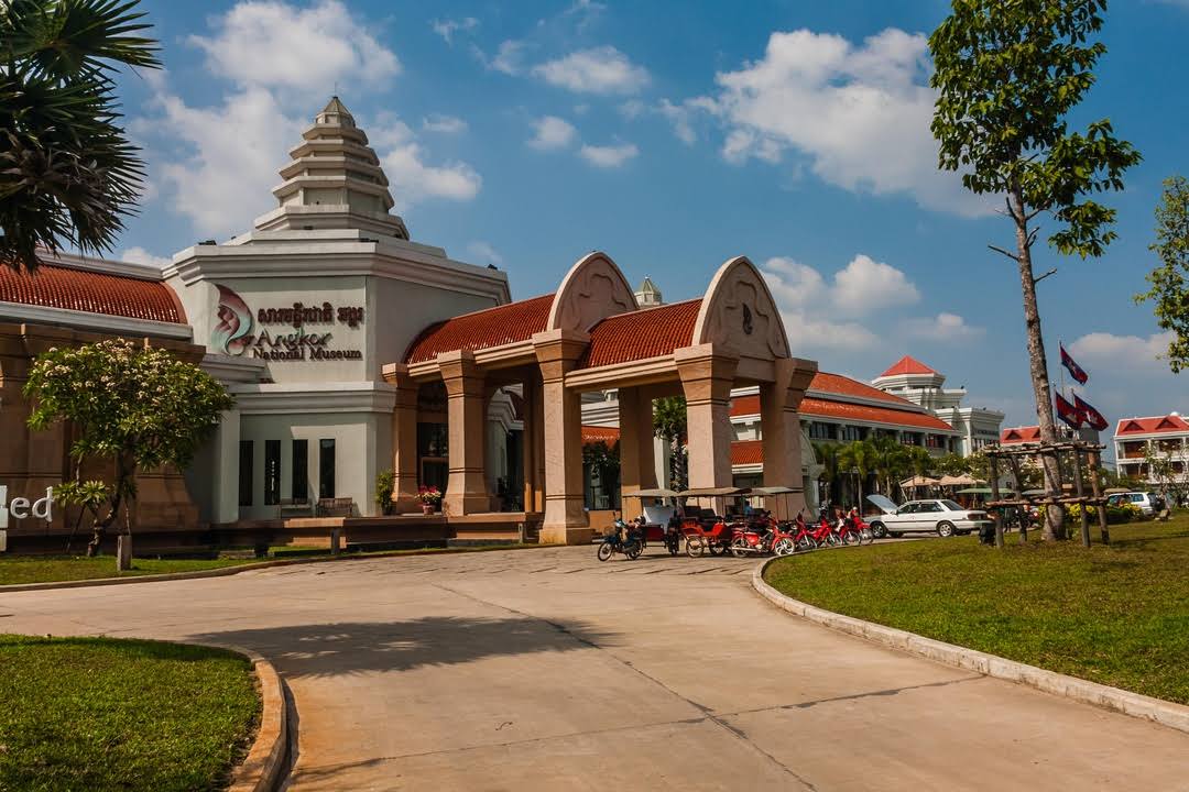 Angkor National Museum image