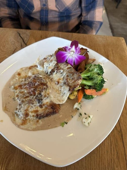 Maurizio's Trattoria Italiana by null