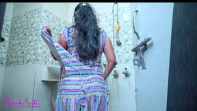 Indian cam girl bathing jpg x Indian girl bathing