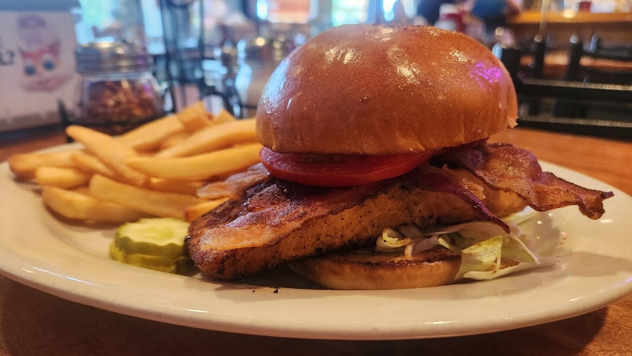 Squire's Italian Restaurant and Catering by null