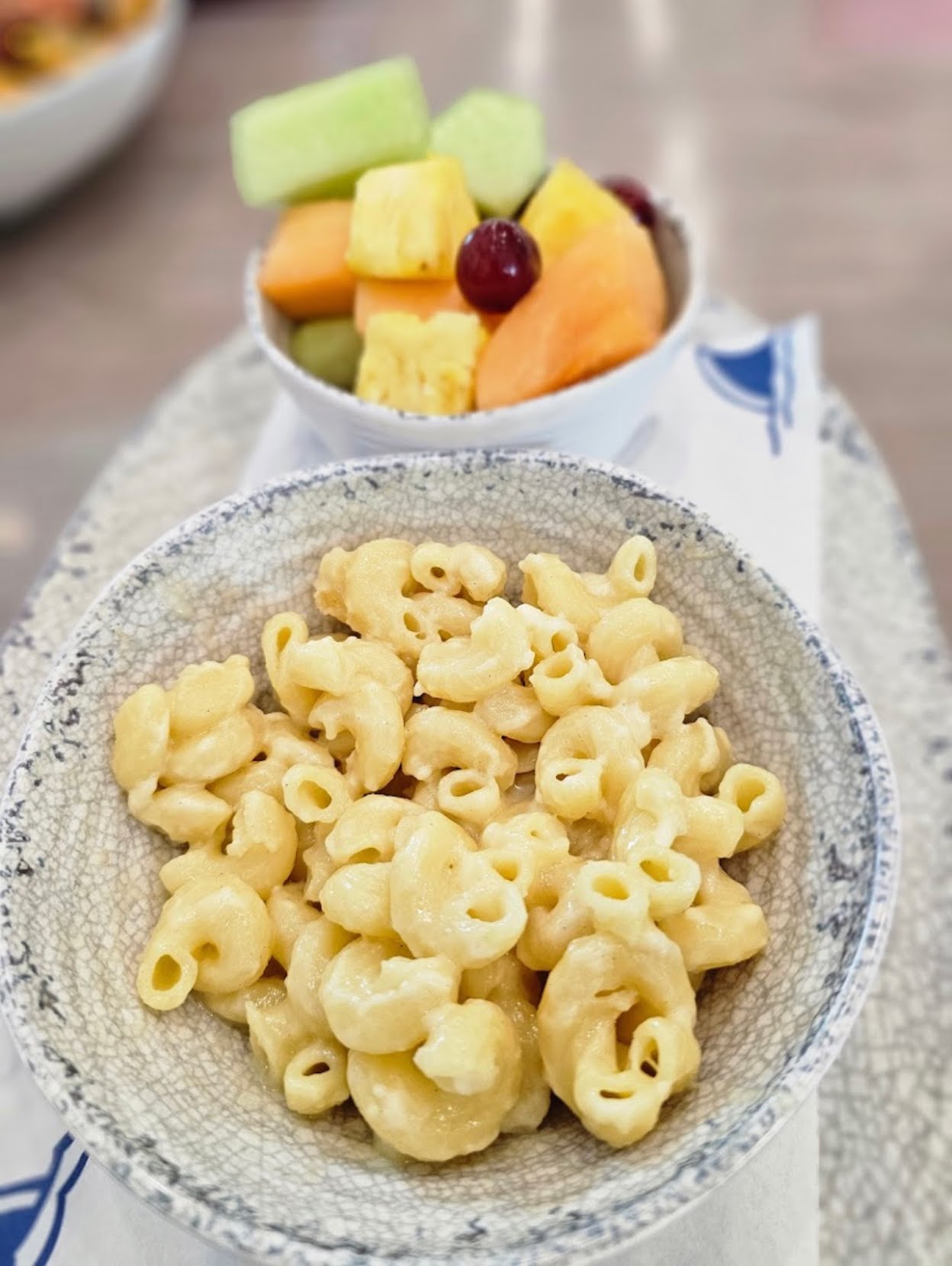 Fins Bar & Grill by null