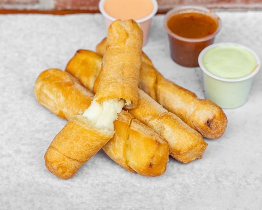 Cachapas y Mas by null