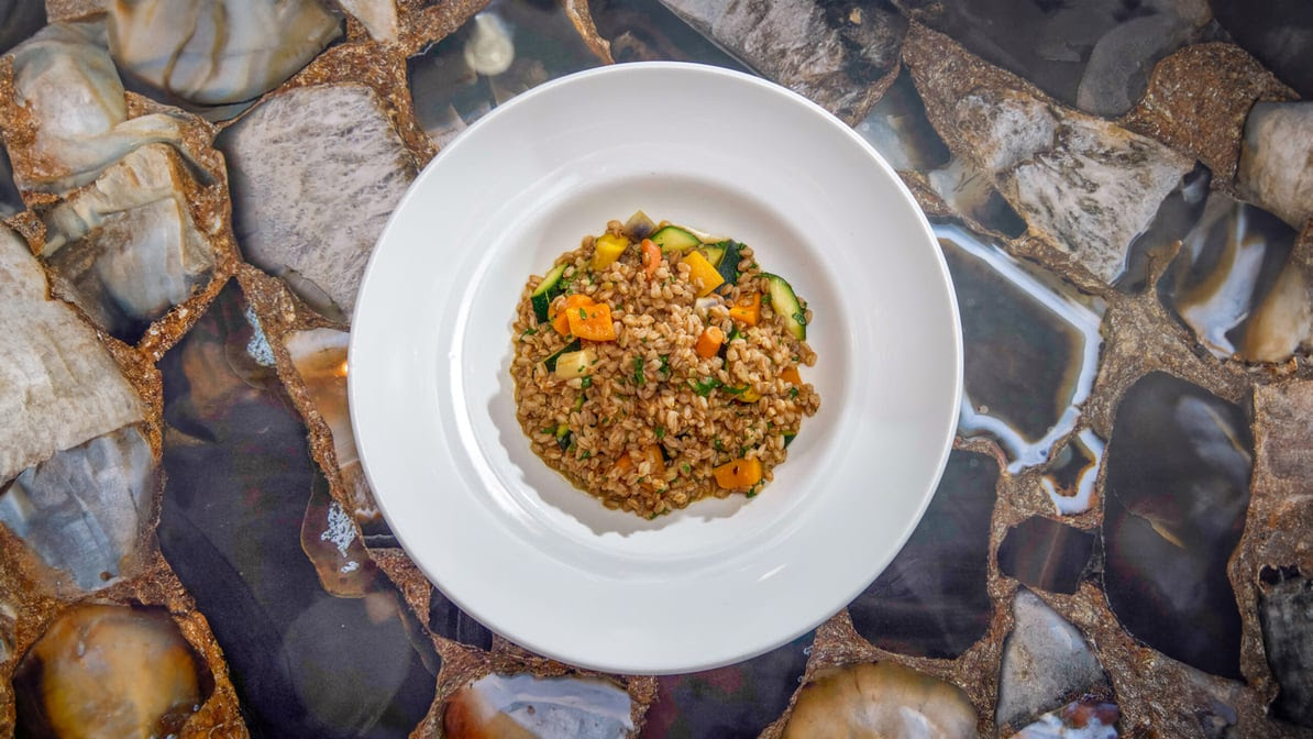 T BAR Roslyn by null