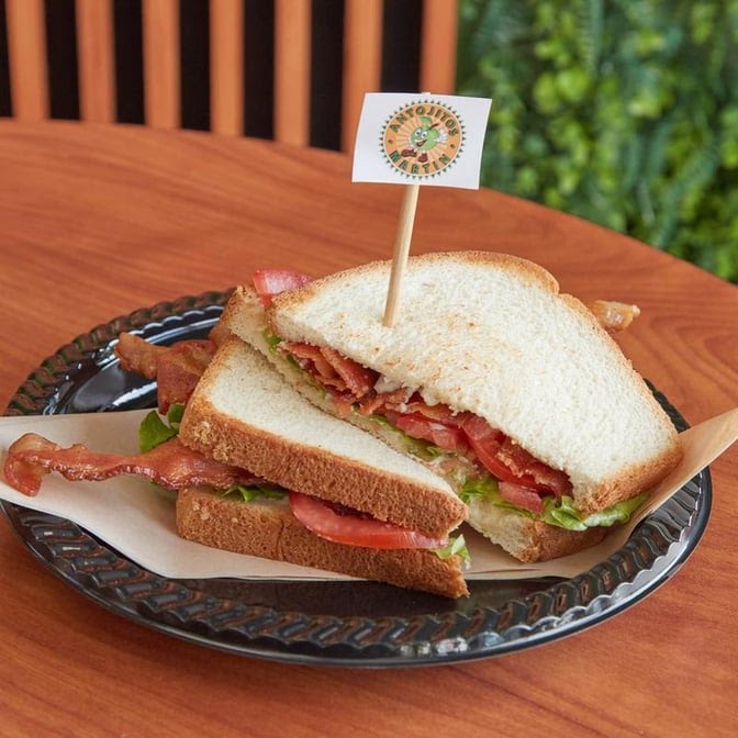 Antojitos Martin by null