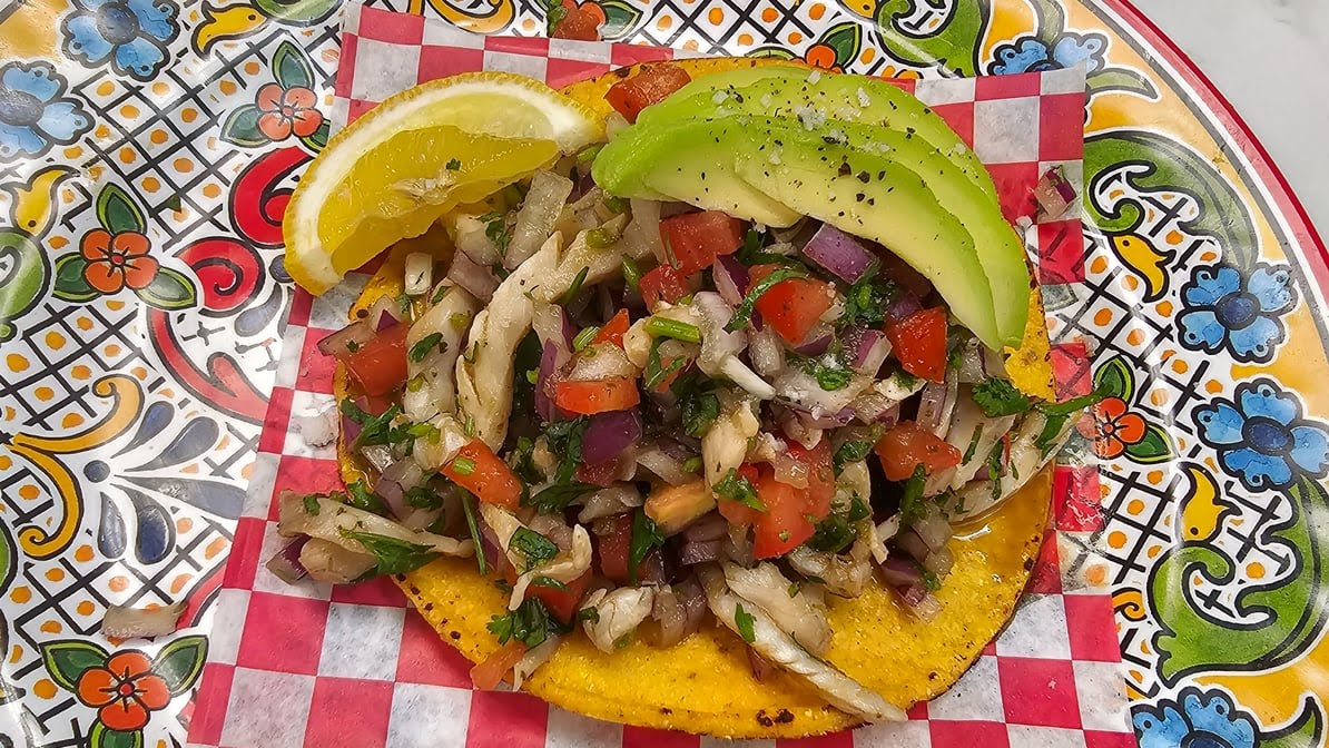 Tacos y Mariscos Los Carnales inc. by null