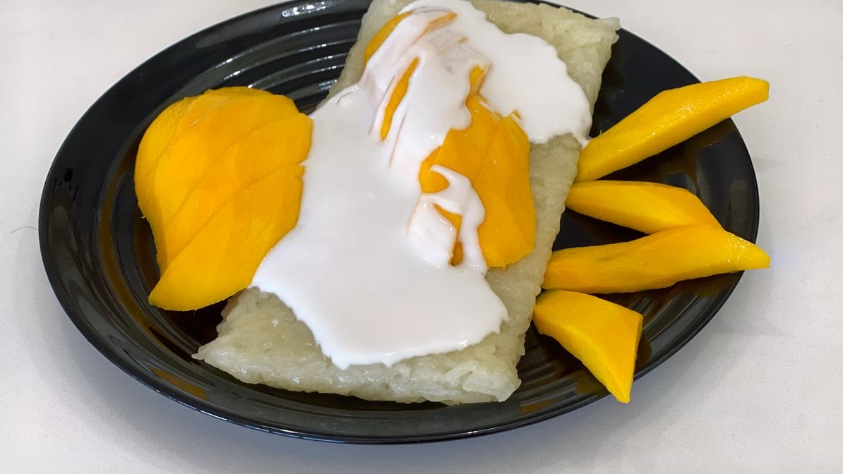 Meena’s Thai Kitchen by null