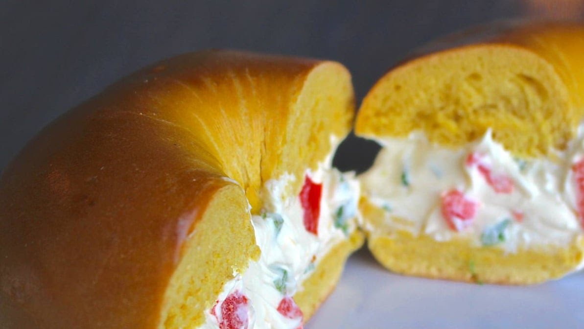 The Bagel Table by null