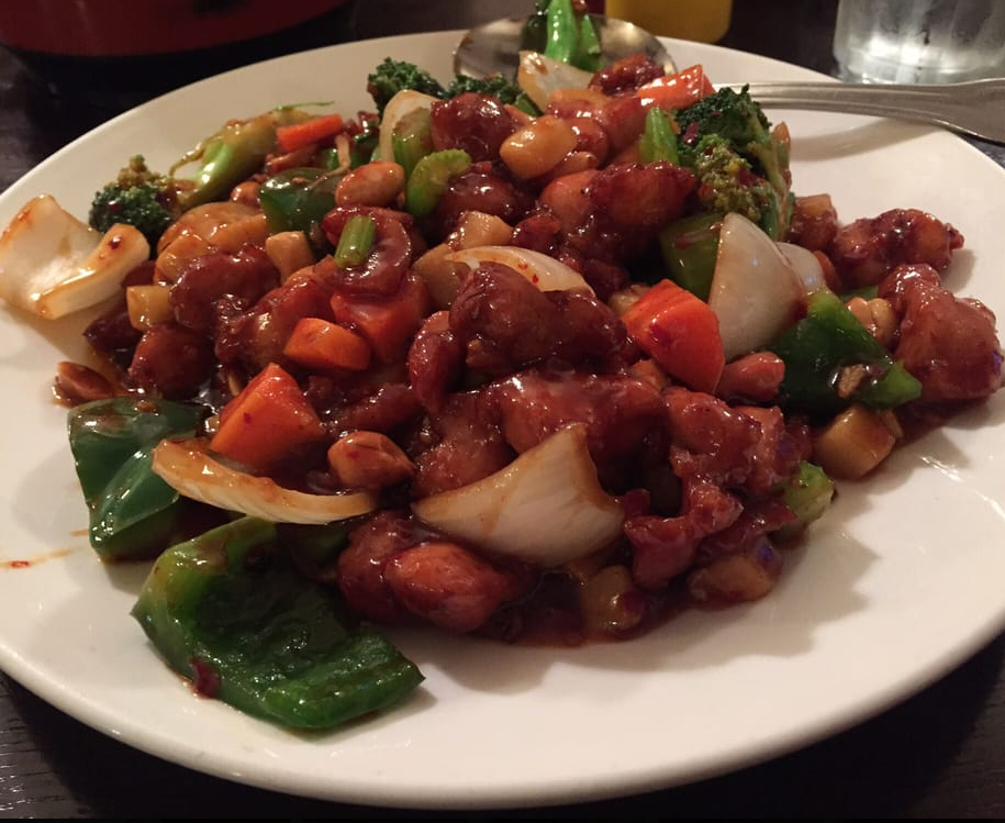 Su's Chinese Cuisine by null