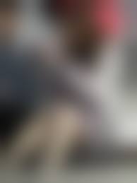 主婦　しゃがみパンチラ|子連れママさんがしゃがみ込んでパンツ丸見えエロ画像 | パンチラ109