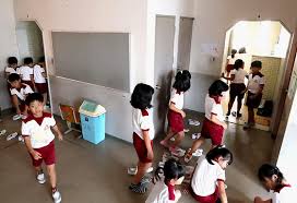 女子小学生厕所|トイレで子供たちを笑顔に！ - KAWAYA-DESIGN | 石和設備工業