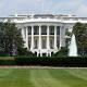 White House intruder throws backpack over fence, quickly detained 