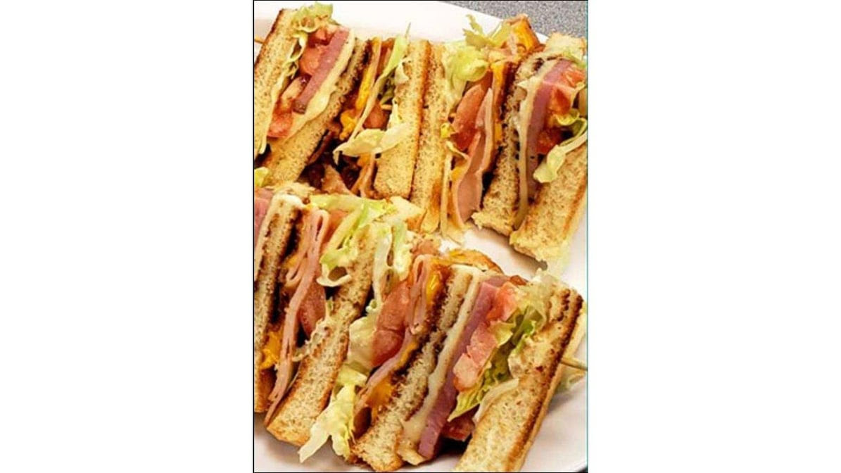 Tic-Toc Café by null