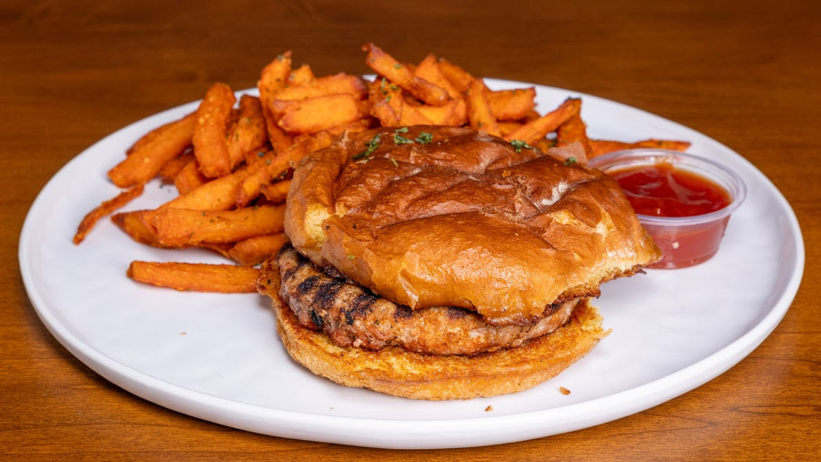 The District by GS by null