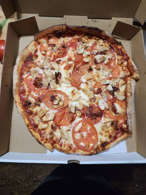 Joe's Pizzeria & Restaurant by null