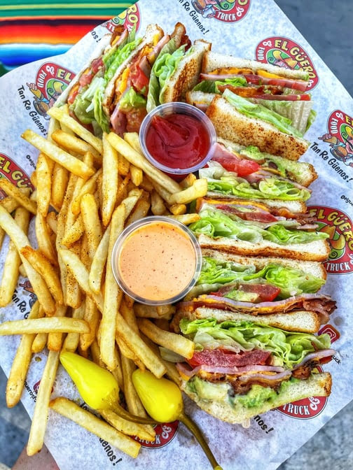 EL GÜERO FOOD TRUCK by null