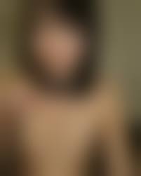 首輪　おしっこ 無修正|首輪をつけてペットの用な扱いを受けてる女の子！