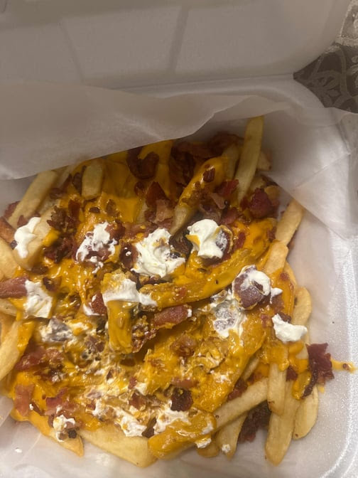 Vinny's Pizza by null