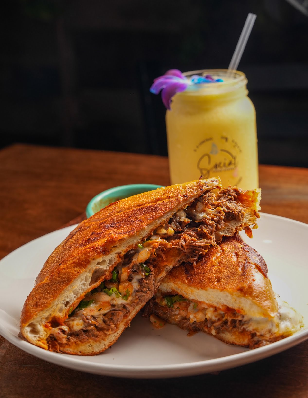 Social Urban Bistro by null