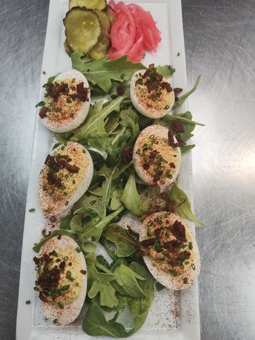 Del's Hideout by null