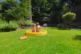 rajce.idnes.cz backyard 25|15/06/12 PÁTEK S DETMI NA ZAHRADĚ – Marcela Hodná – album na Rajčeti