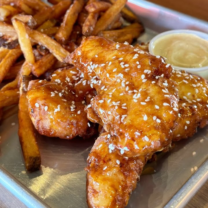 Frank Gourmet Hot Dogs by null