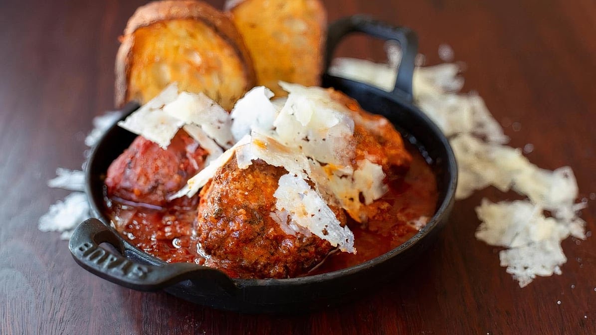 Pizzeria Delfina by null