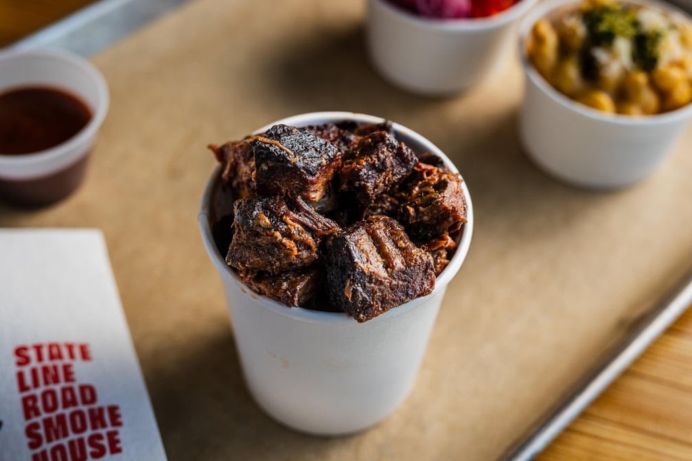 Stateline Road Smokehouse by null