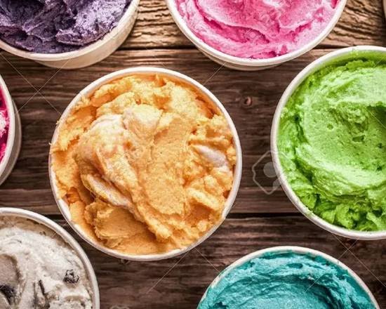 Ollie’s Ice Cream + Stuff by null